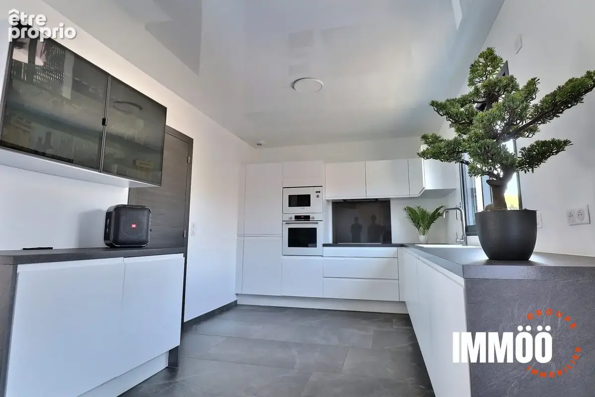 Maison 5 pièces 117 m² à vendre à Le Houlme (76770) - photo 4
