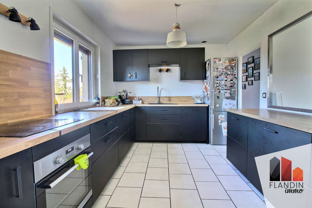 Appartement à VERNAISON