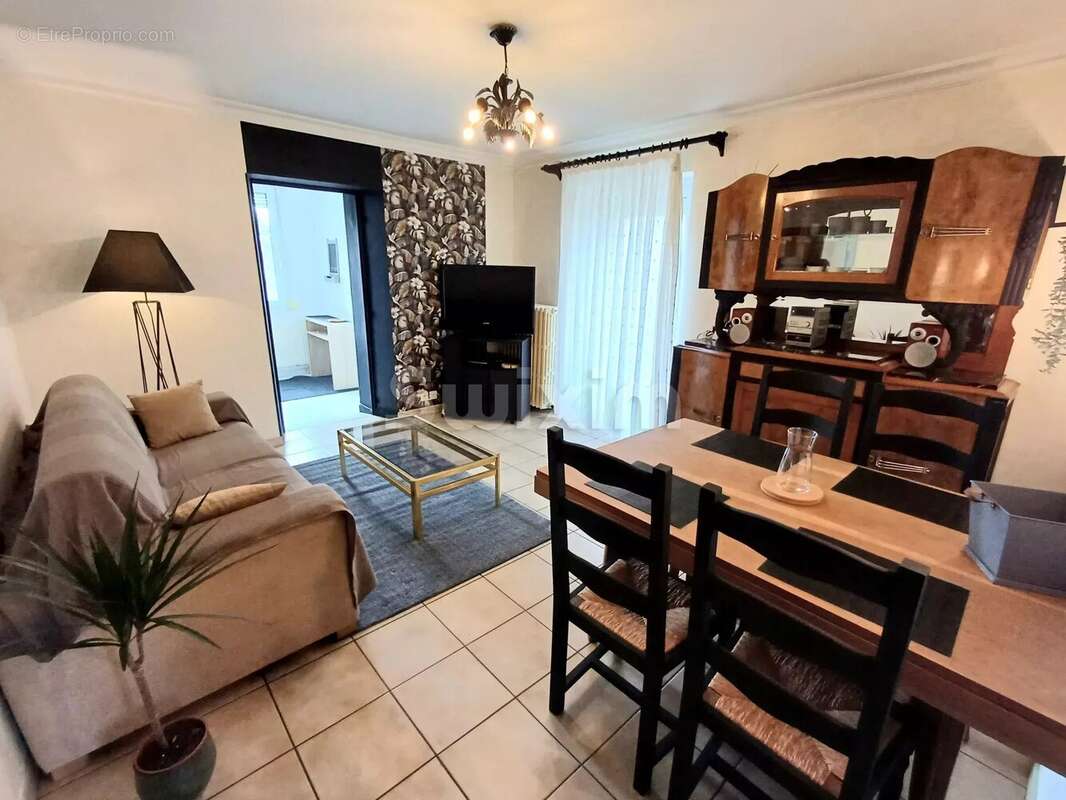 Appartement à TORPES