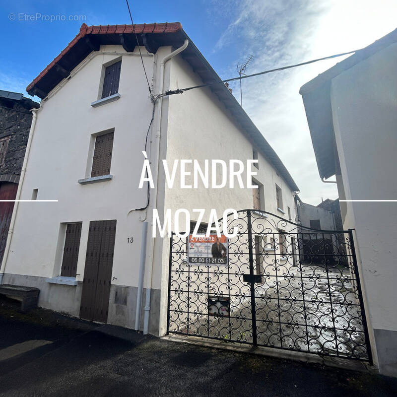 Maison à MOZAC