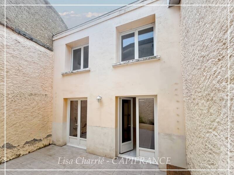 Appartement à VIC-FEZENSAC
