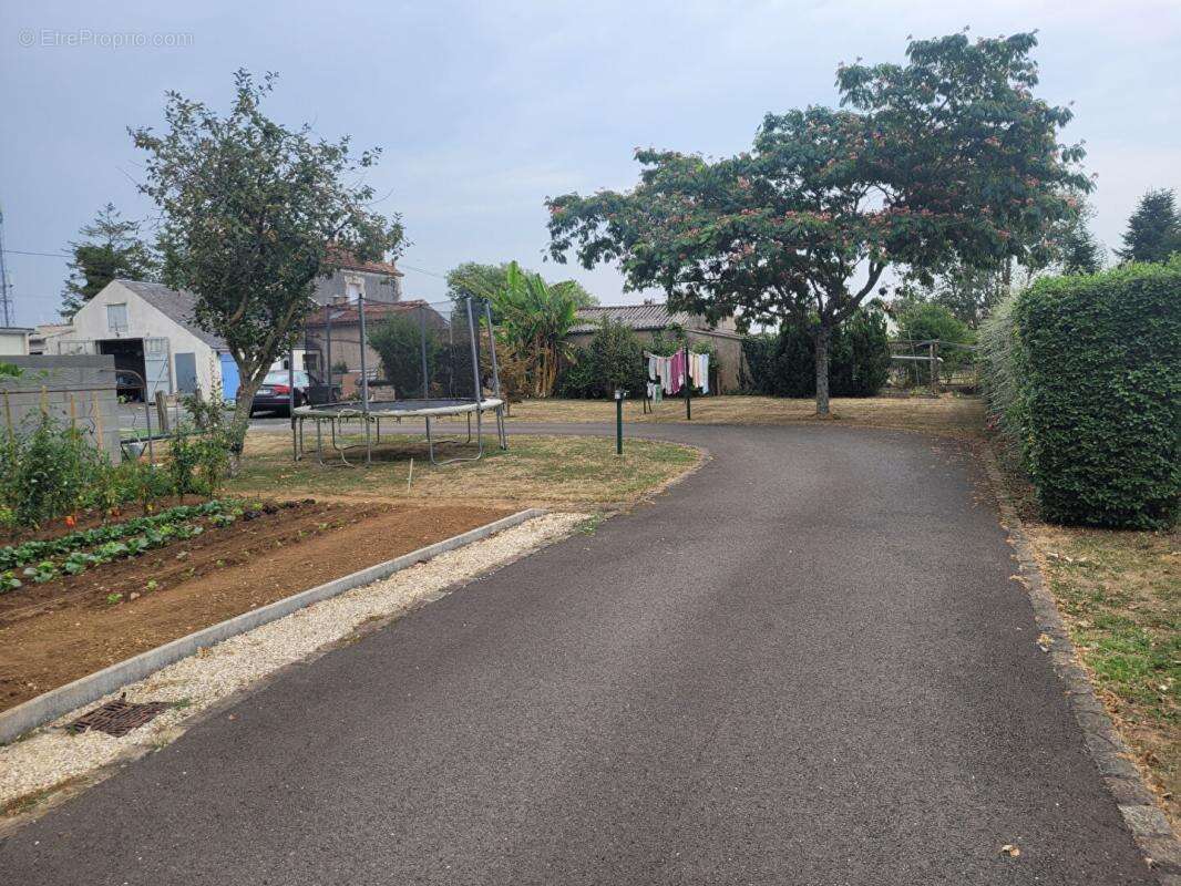 Maison à FONTENAY-LE-COMTE