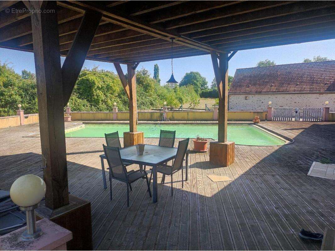 Maison à SAINT-OUEN-DE-MIMBRE