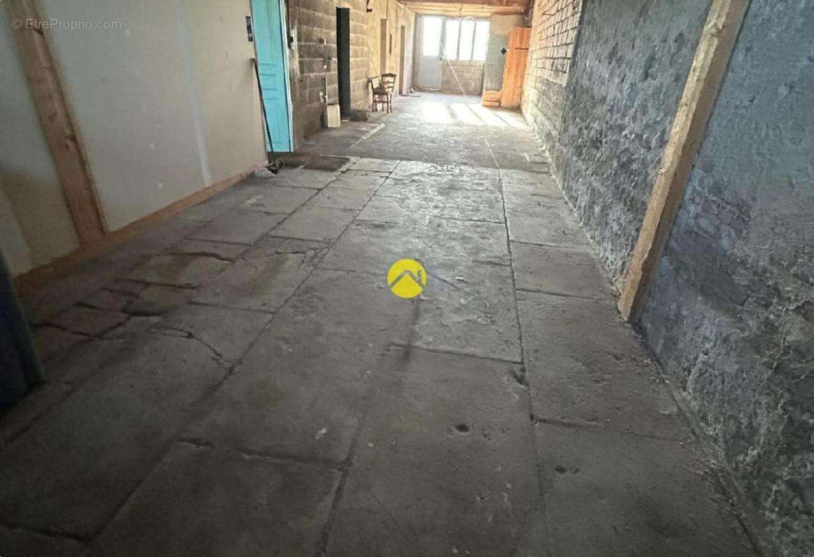 Maison à CHARENTON-DU-CHER