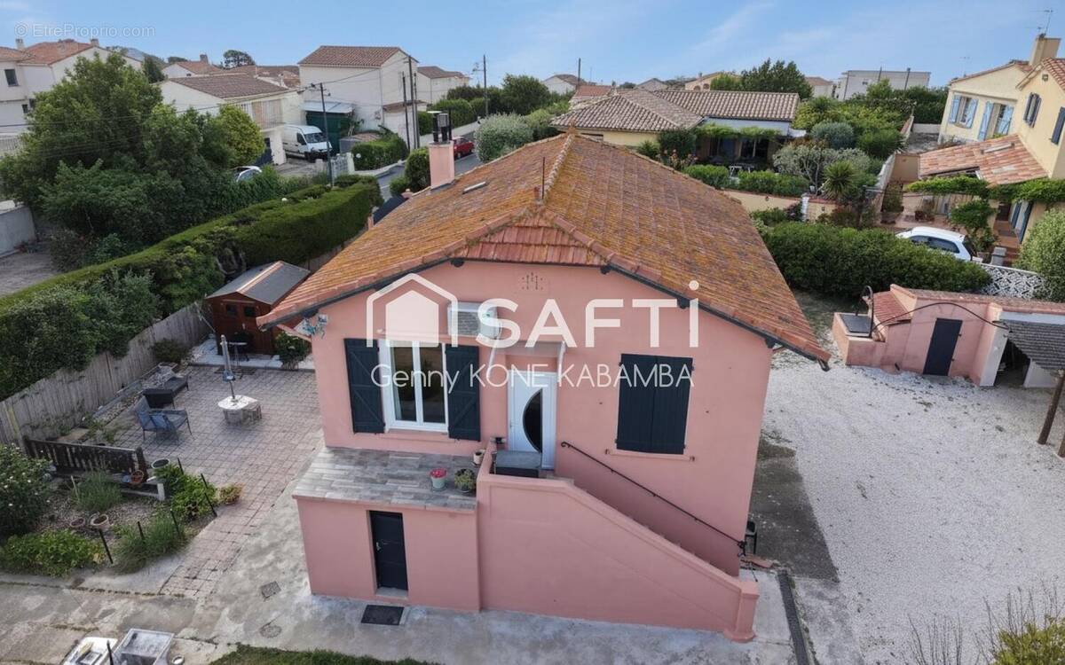 Photo 1 - Maison à SIX-FOURS-LES-PLAGES