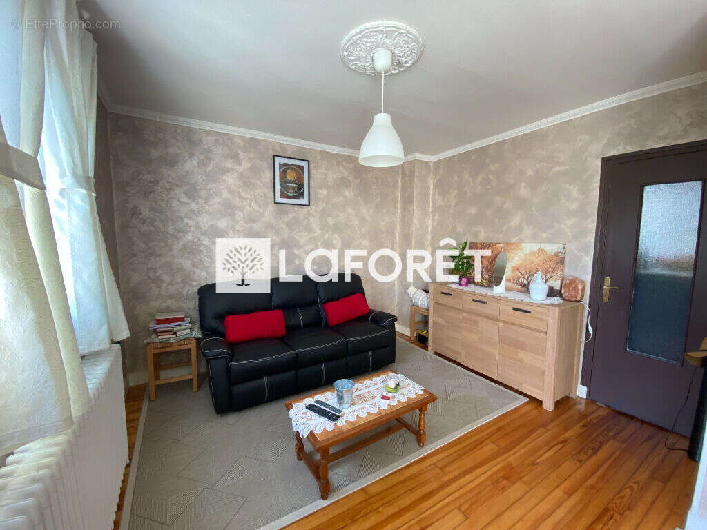 Maison à MANTES-LA-VILLE