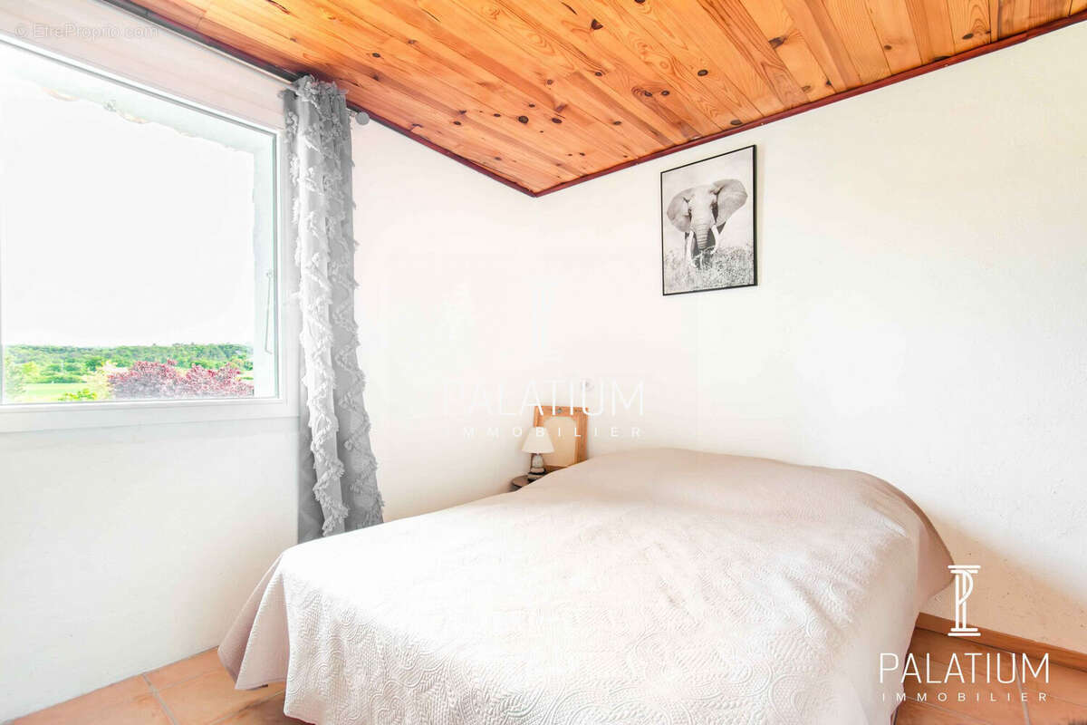 Maison à SAINT-JULIEN