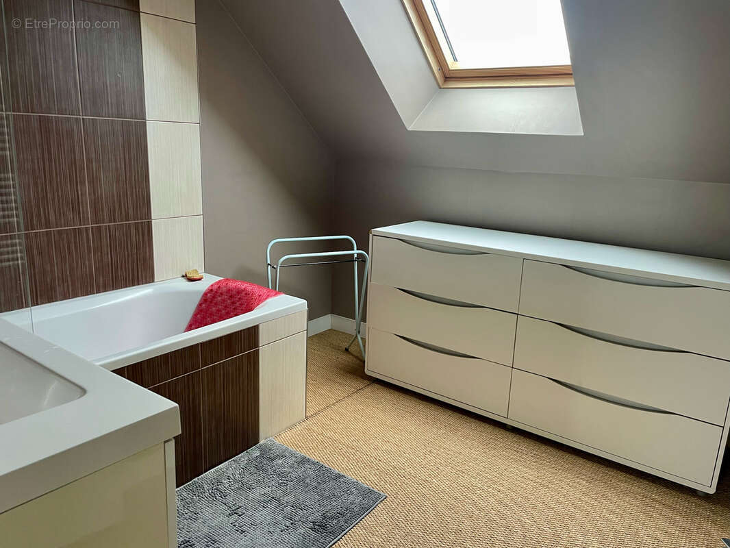 Maison à LA RICHARDAIS