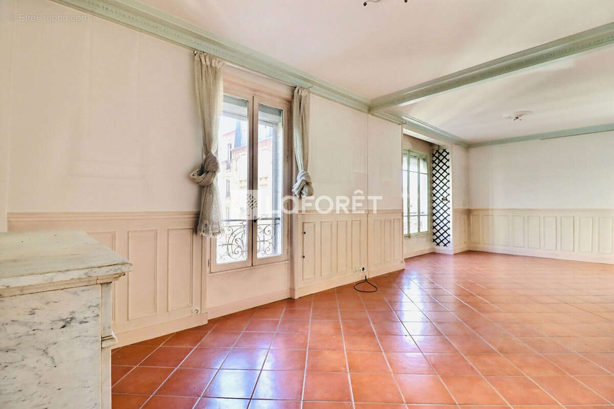 Appartement à SAINT-OUEN