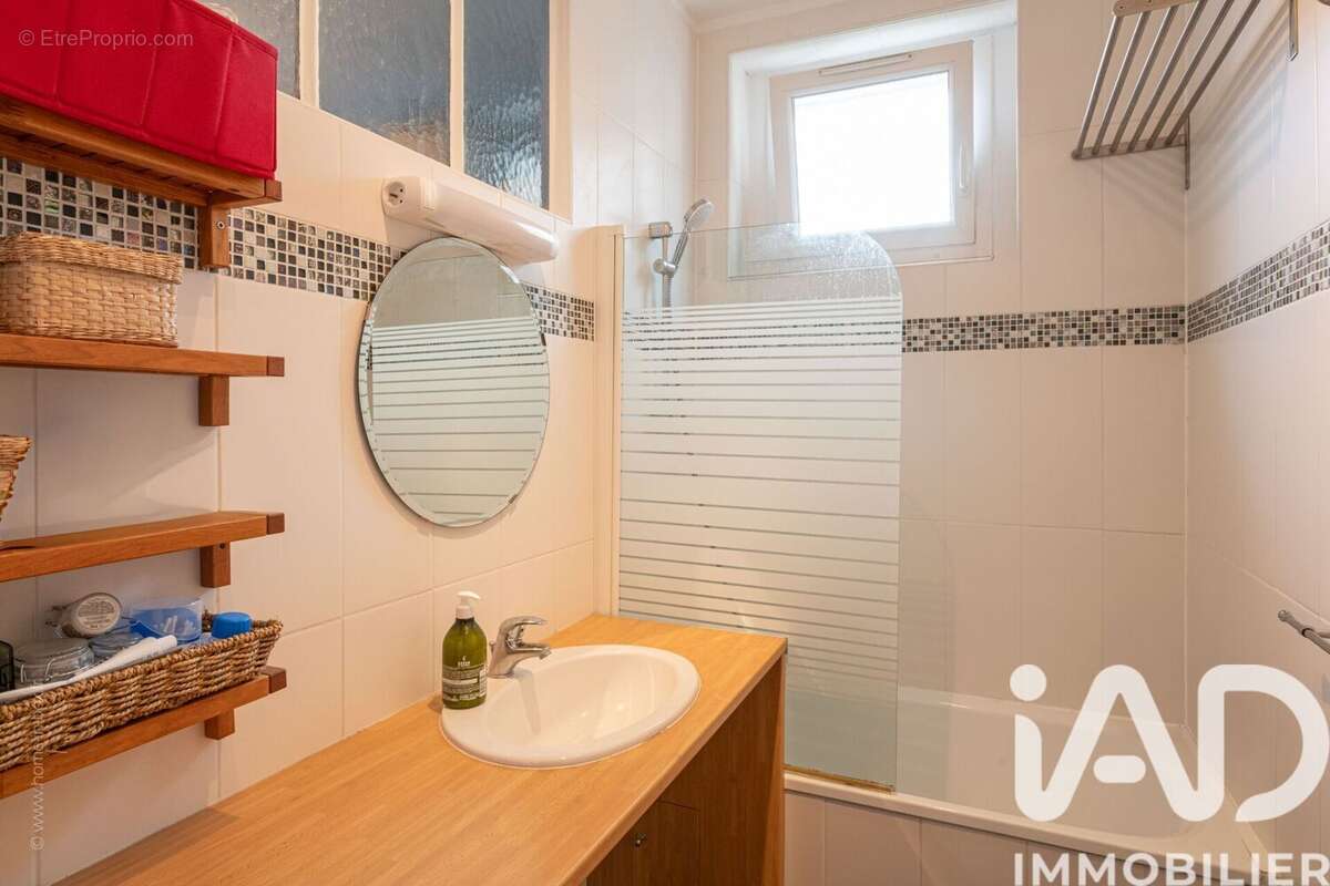 Photo 4 - Appartement à LEVALLOIS-PERRET
