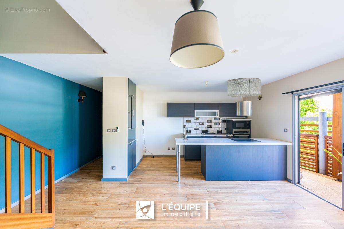 Appartement à SAINT-DENIS