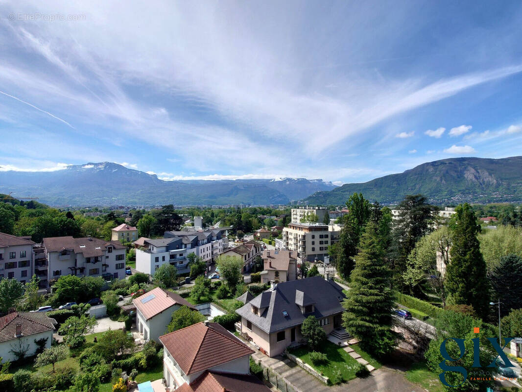 Appartement à GIERES