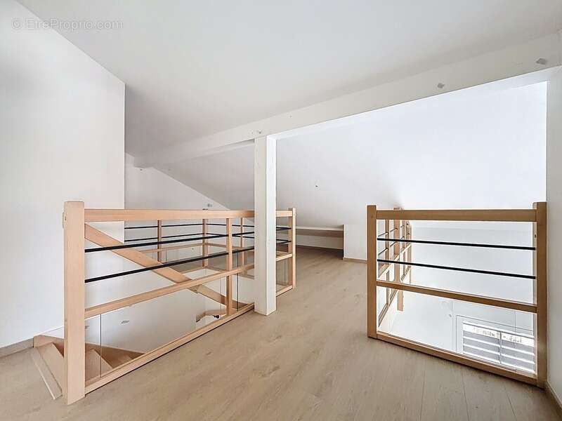 Appartement à BRENTHONNE