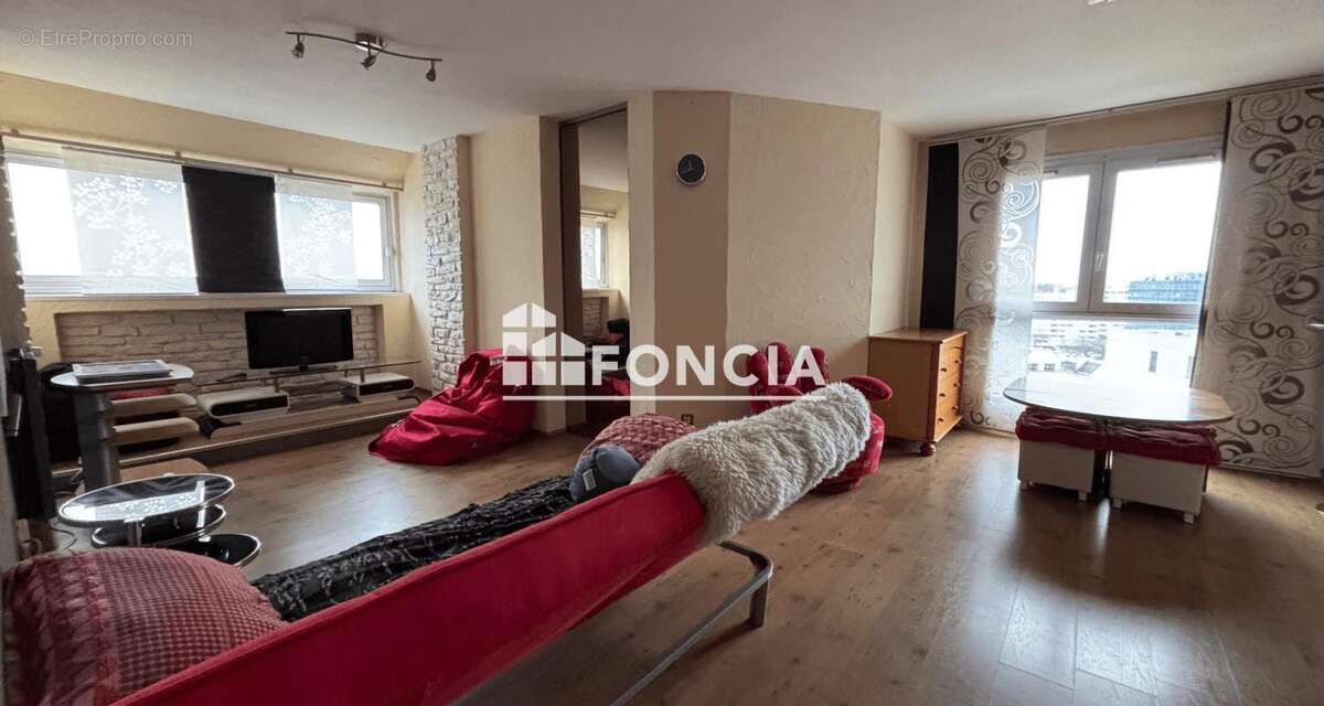 Appartement à NANTES