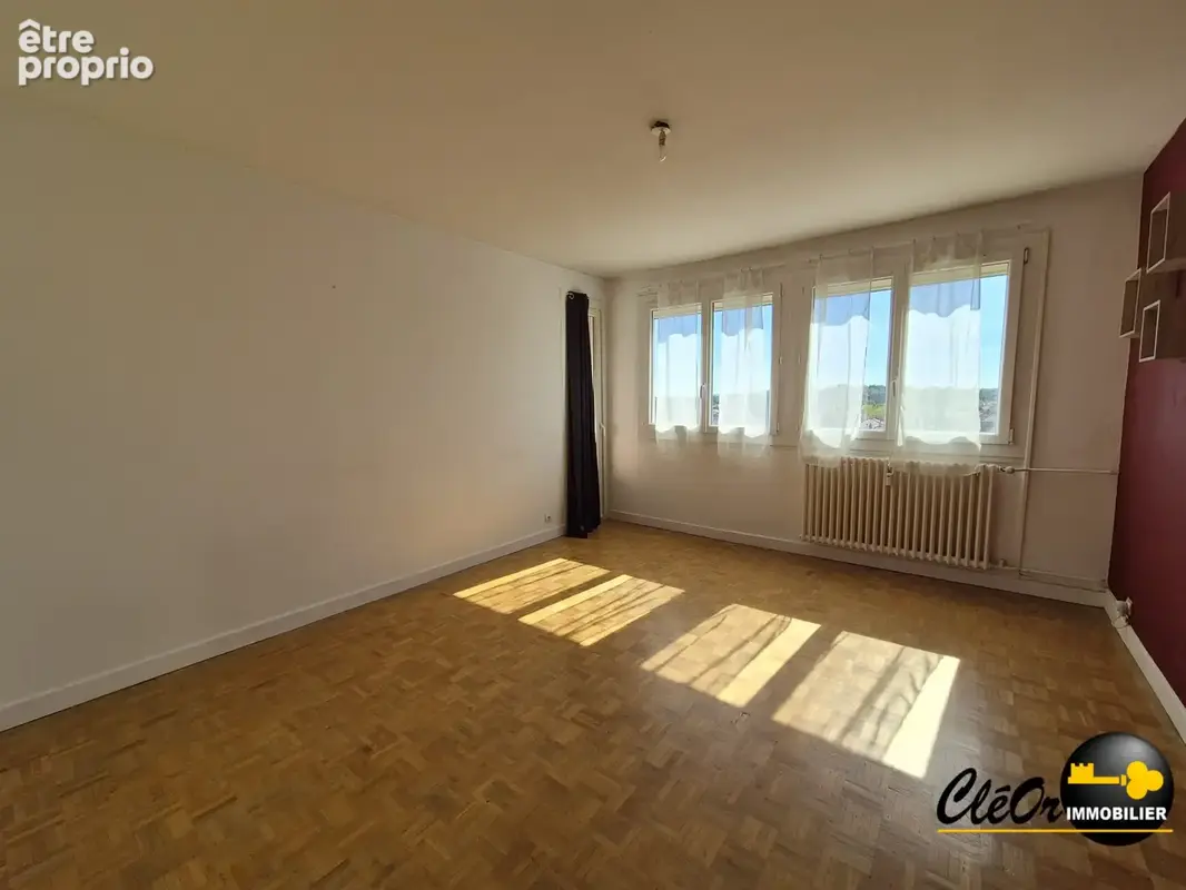 Appartement 3 pièces 57 m² à vendre à Chatenoy-Le-Royal (71880) - photo 4