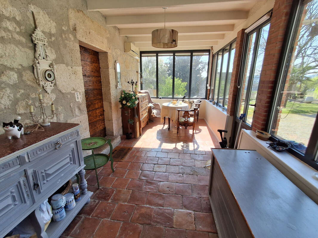 Maison à CASTELSAGRAT