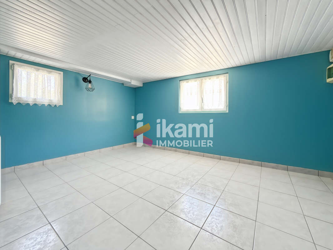 Maison 7 pièces de 102 m2 à Villeneuve sur Yonne 89500 - photo 10