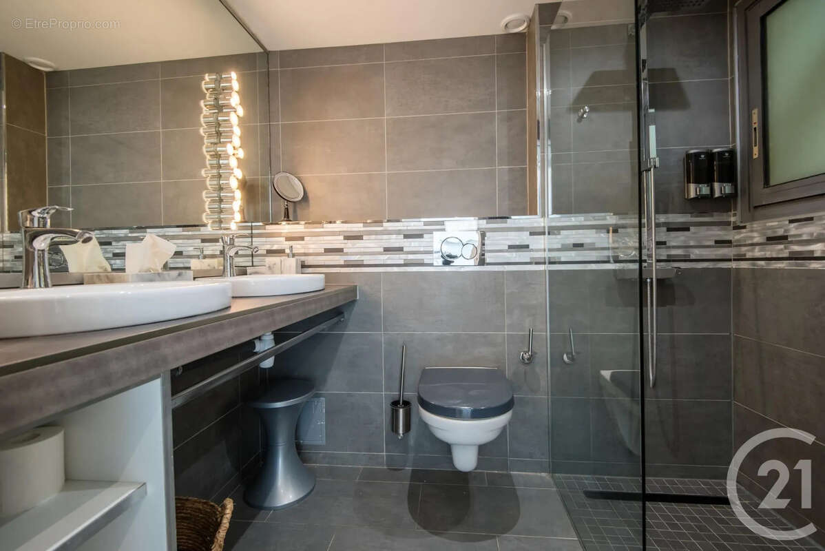 Appartement à VILLEFRANCHE-SUR-MER
