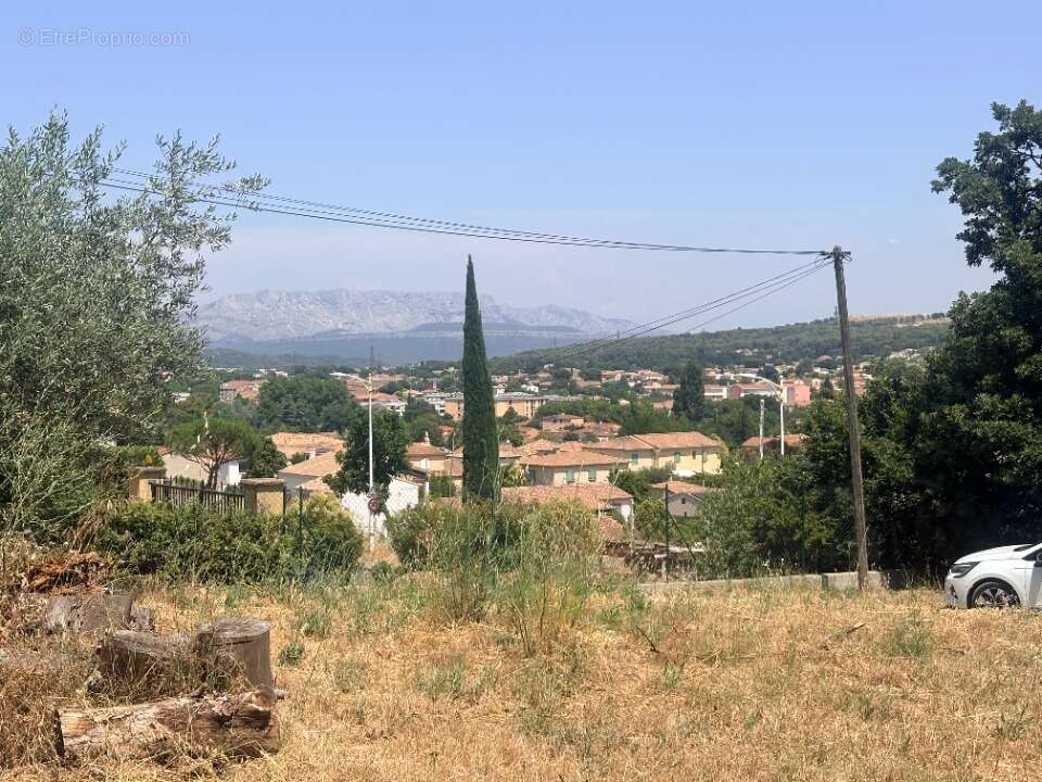 Terrain 907 m² à Gardanne  - photo 4
