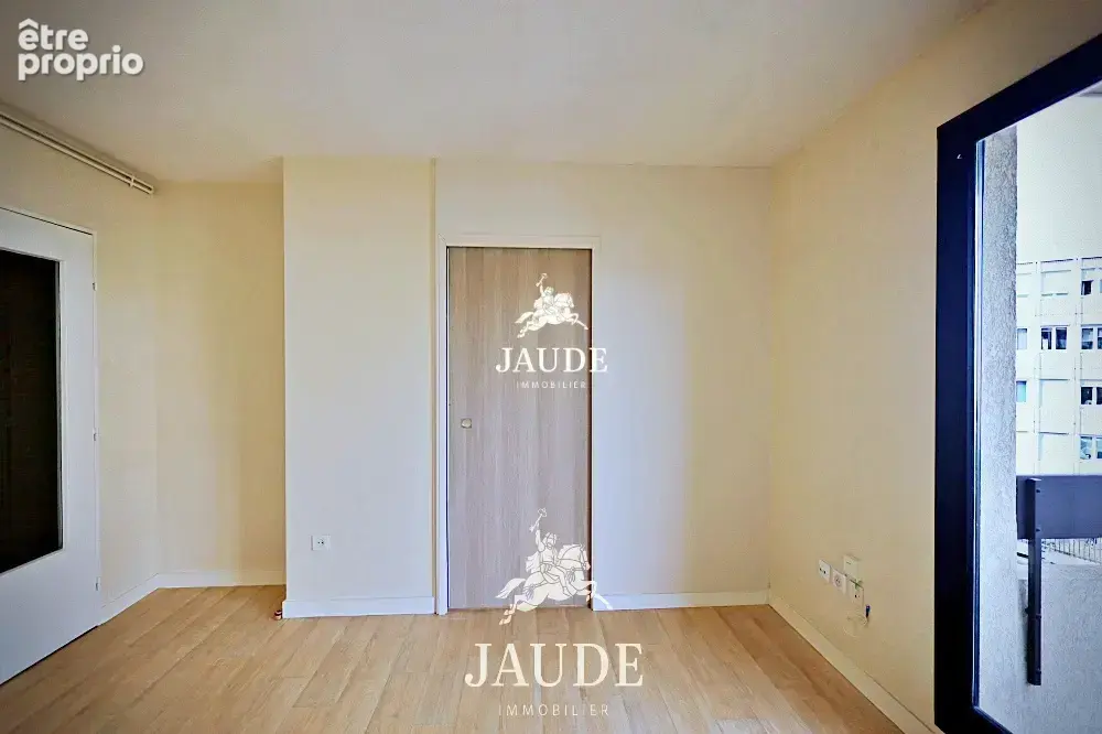 Appartement Chamalières Centre  RESIDENCE LES FLORANCES - photo 5