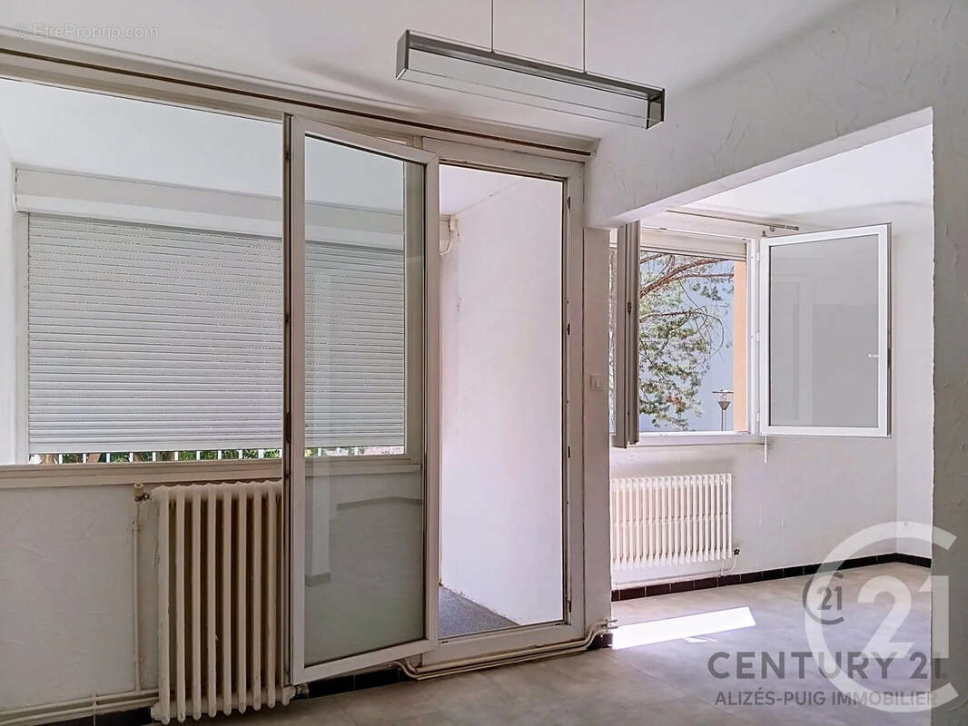 Appartement 81 m² à Sete  - photo 4
