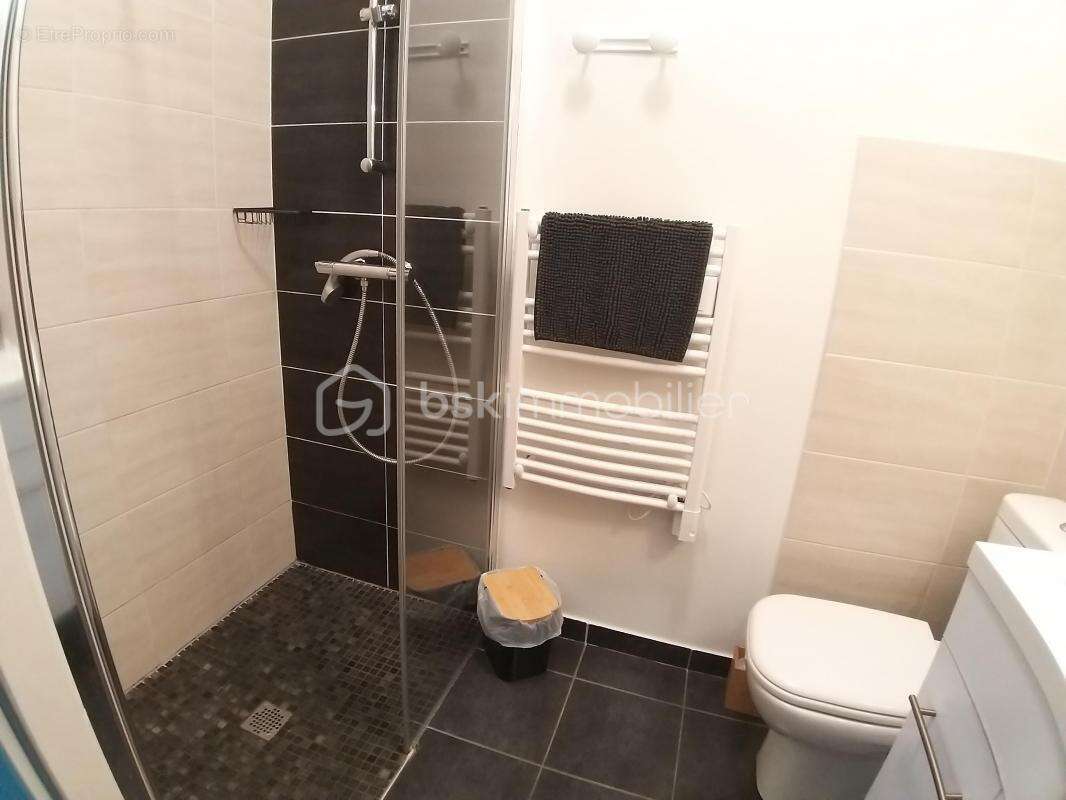 Maison à SAINT-JULIEN-EN-BORN