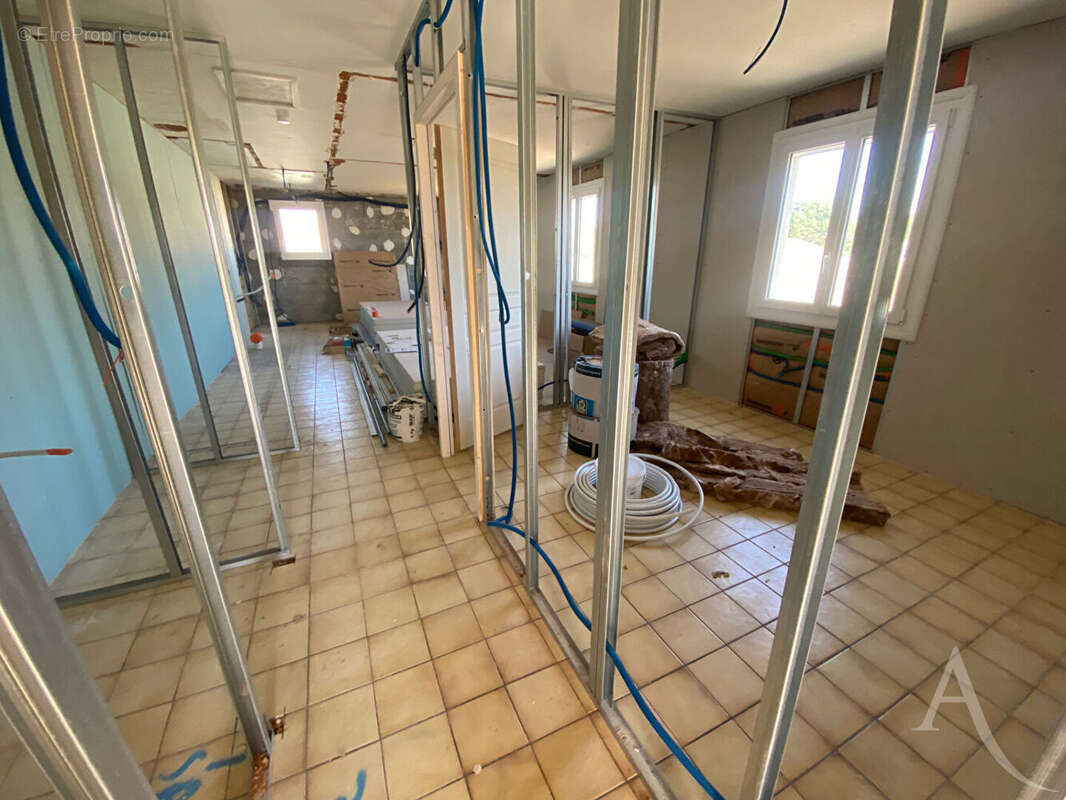 Maison à TREIZE-SEPTIERS