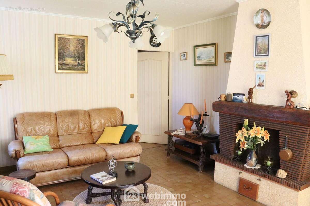 Maison 114 m² à Saint-Hilaire-La-Foret  - photo 40