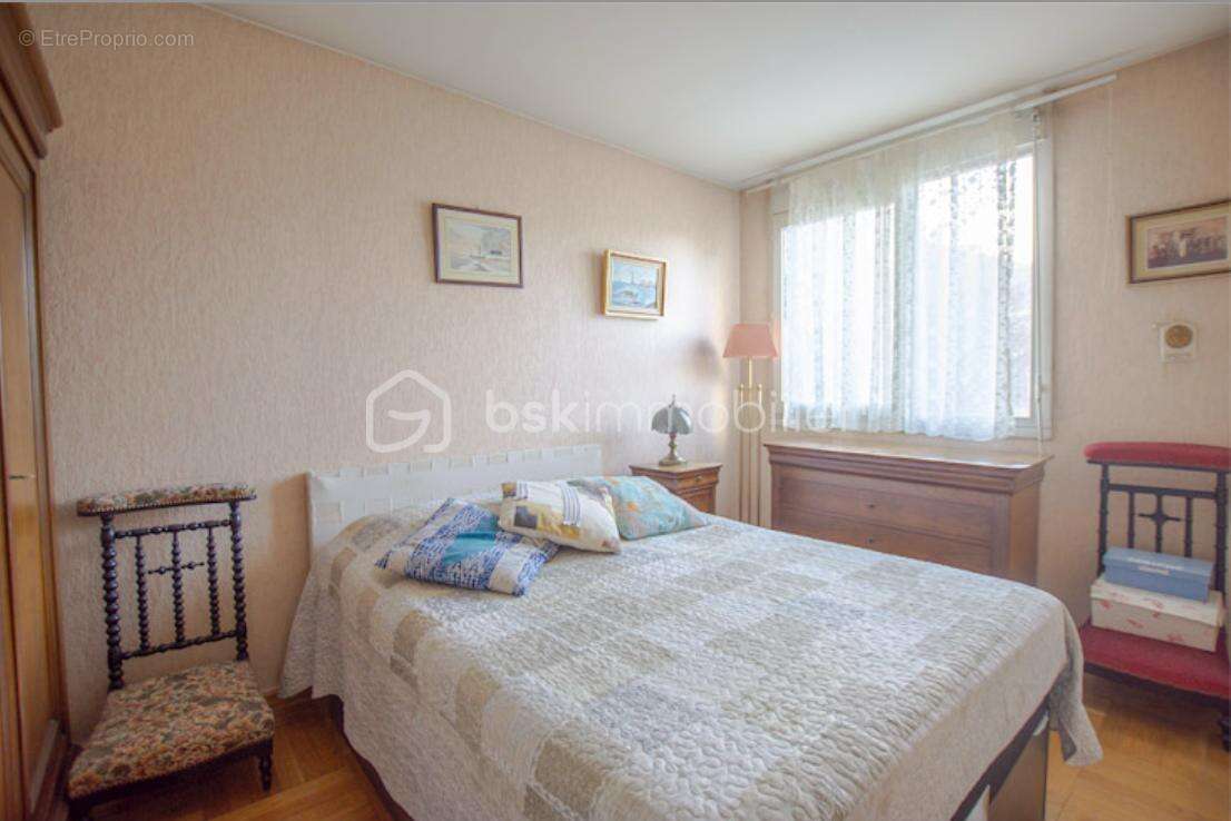 Appartement à PARIS-12E