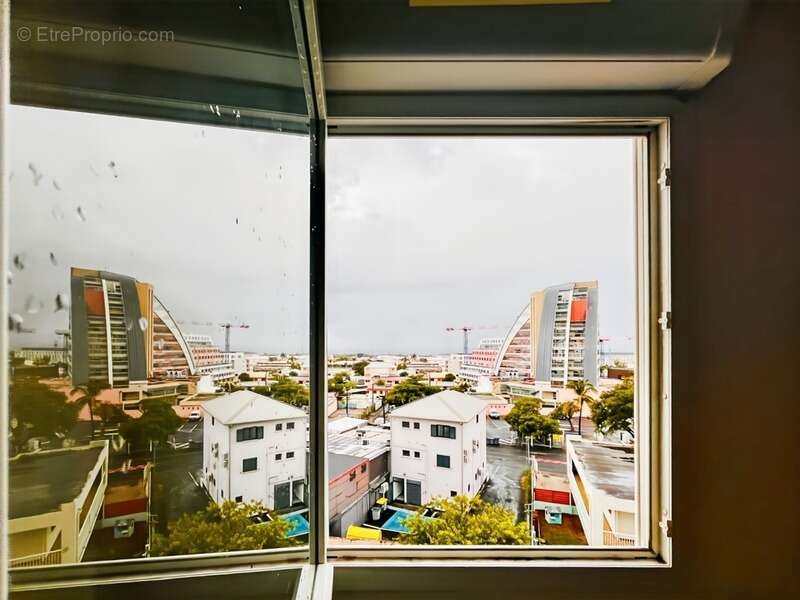 Appartement à SAINT-DENIS