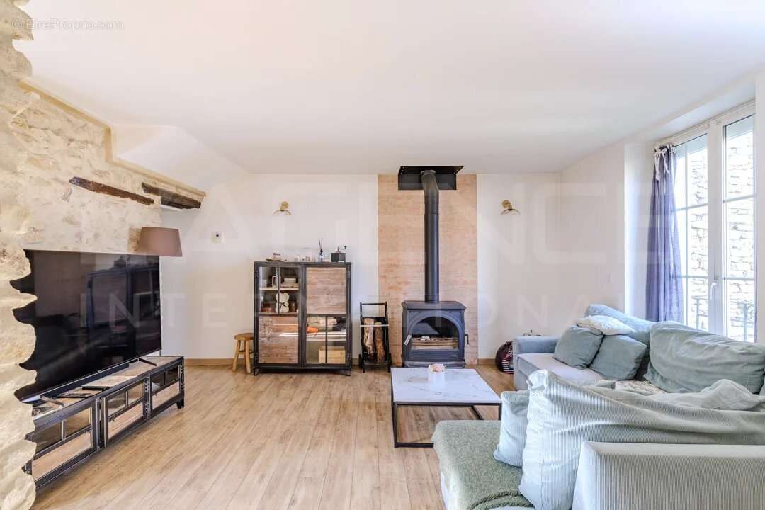 Maison à BOUAFLE