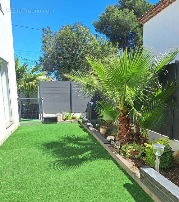 Appartement à FREJUS