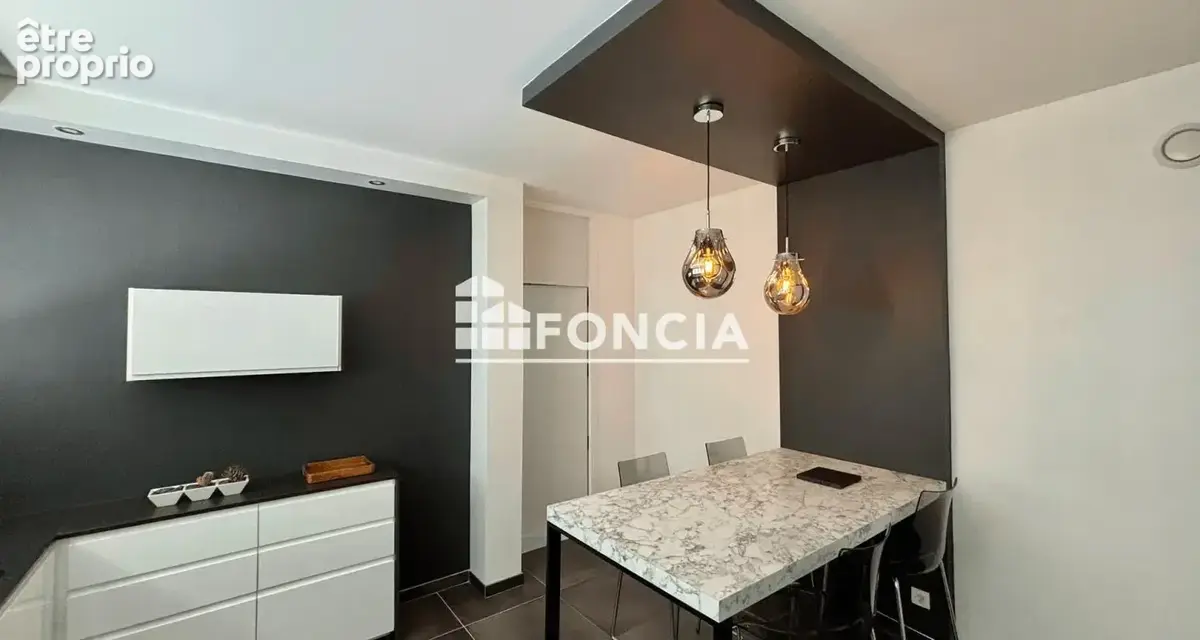 Maison 205 m² à Niort  - photo 18