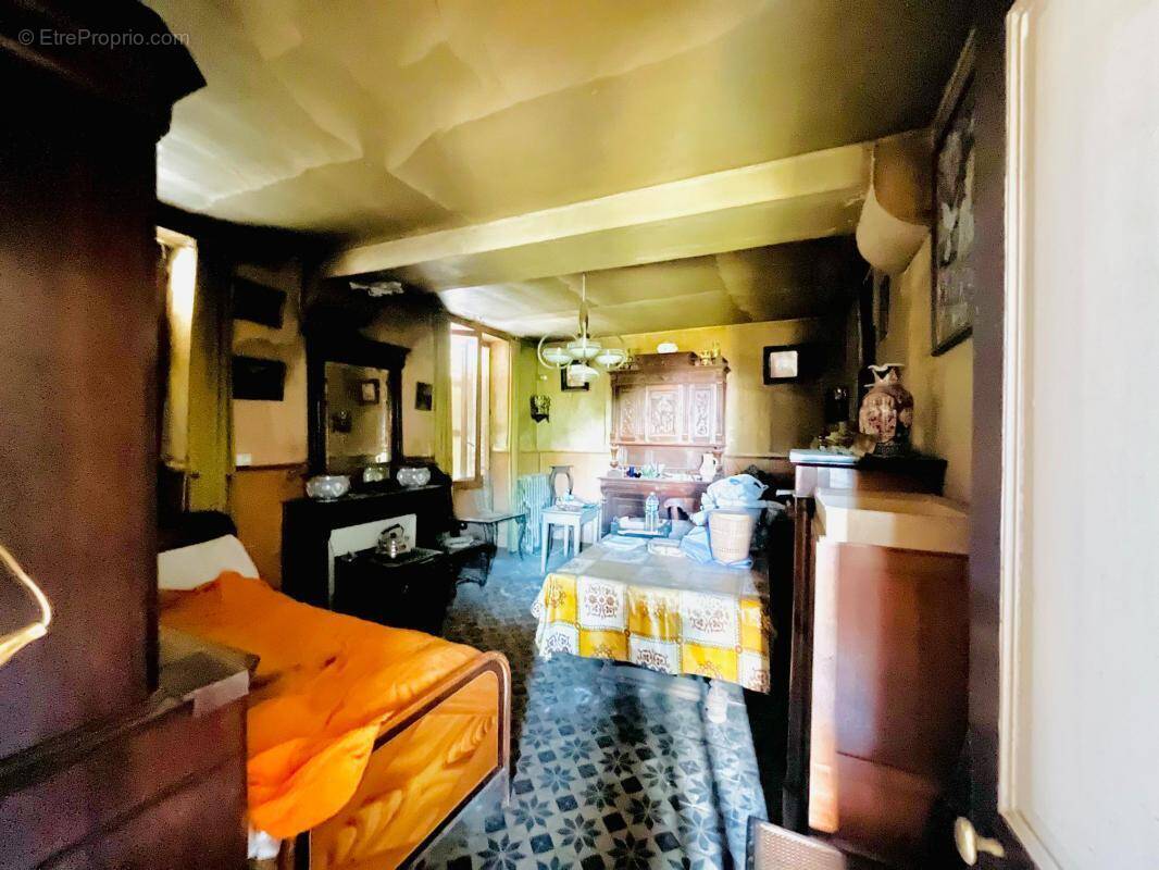 Maison à AUVERS-SUR-OISE