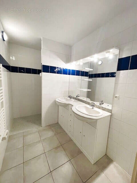 Maison à SAINT-PRIVAT-DES-VIEUX