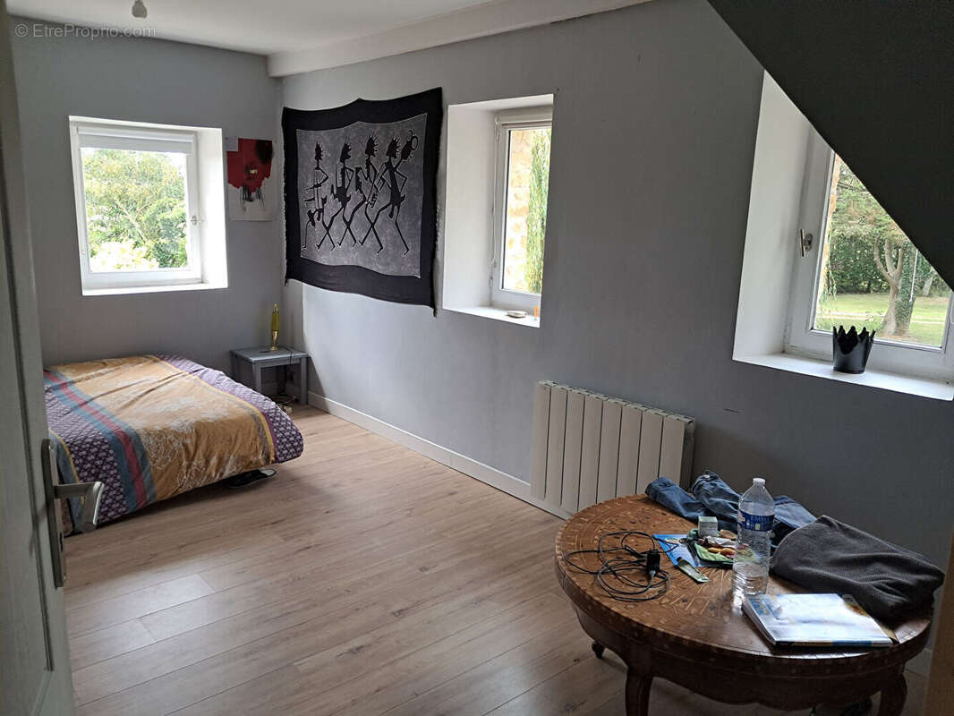 Maison à SAINT-PIERRE-SUR-DIVES