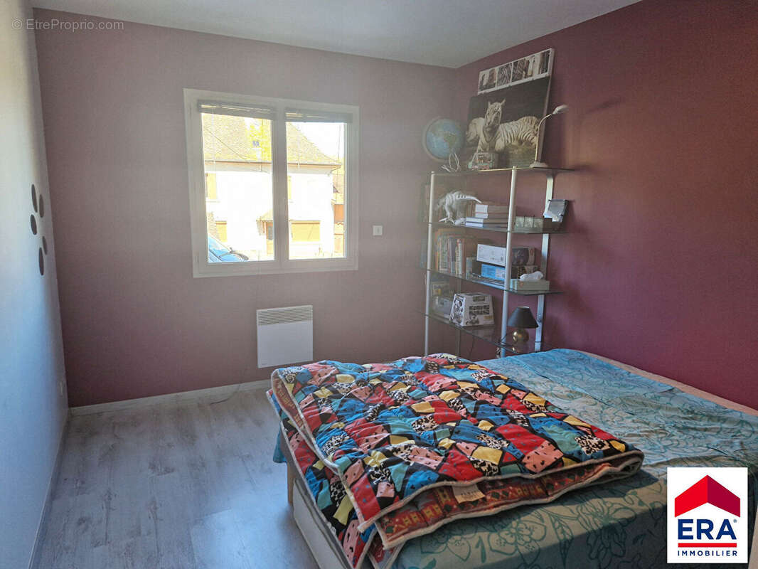 Maison à LES AVENIERES