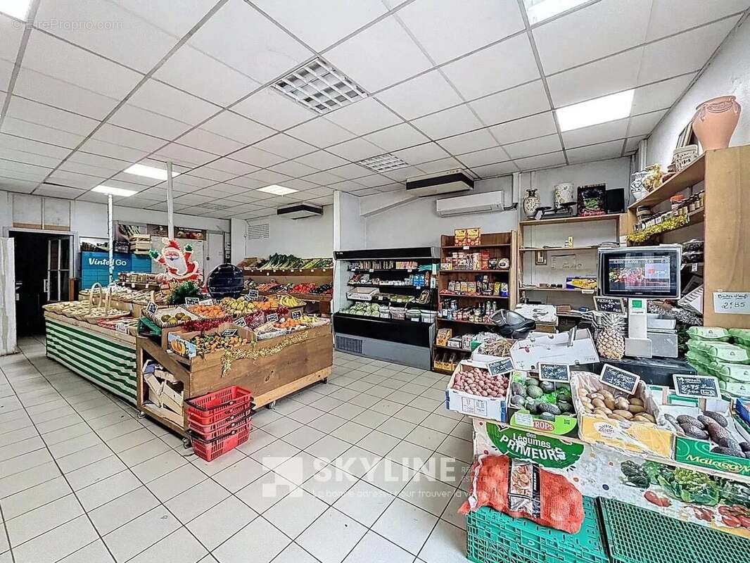 Commerce à MARSEILLE-10E