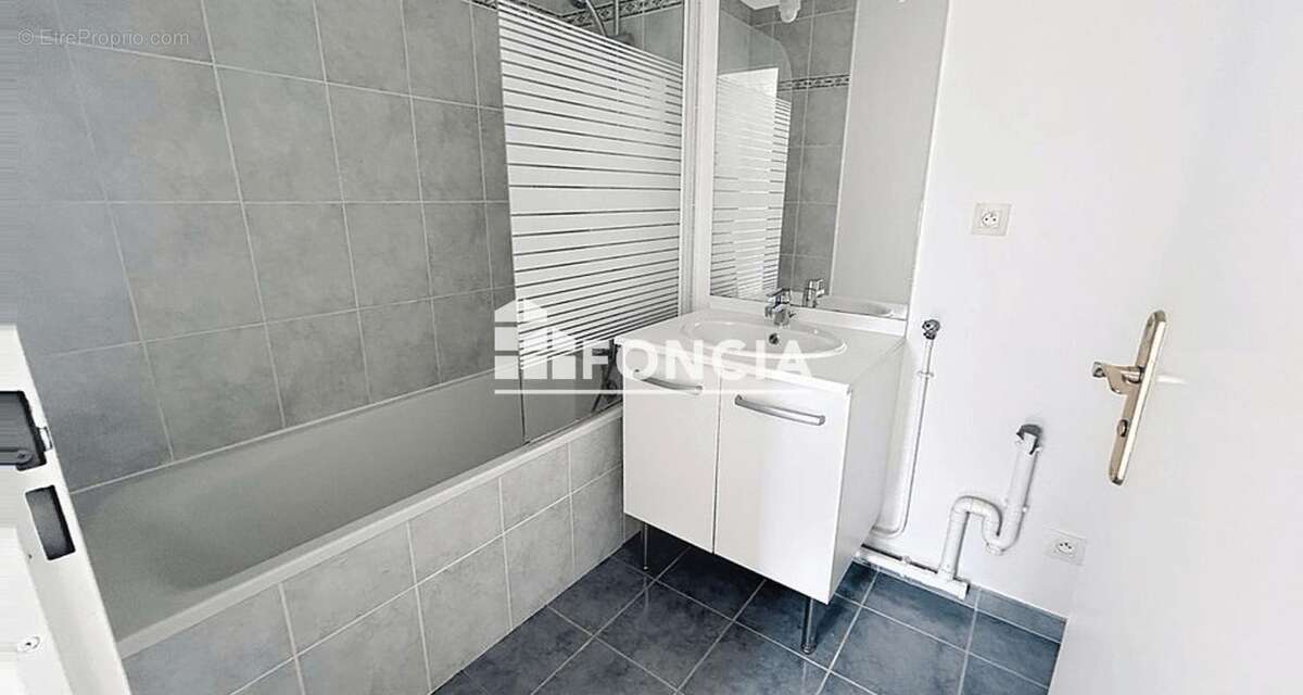 APPARTEMENT T2 en parfait état – À 2 pas du Campus 1 - photo 5