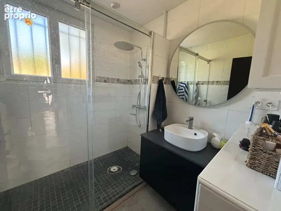 Maison  5 pièce(s) 105 m2 proche des commodités - photo 6