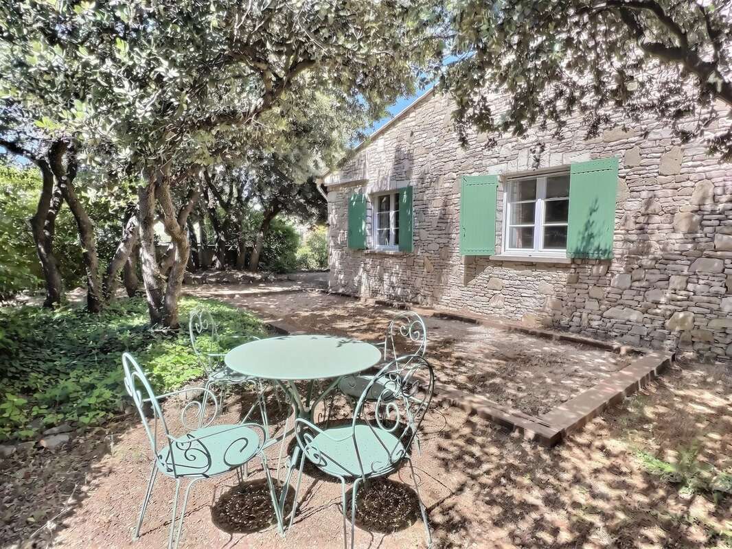 Maison 5 ch Piscine Garage Dans environnement privilégié - photo 3