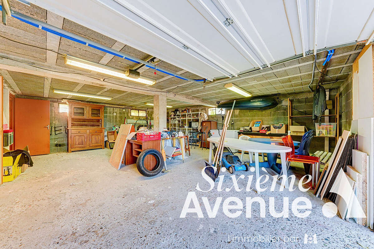 Maison à SAINT-PRIEST