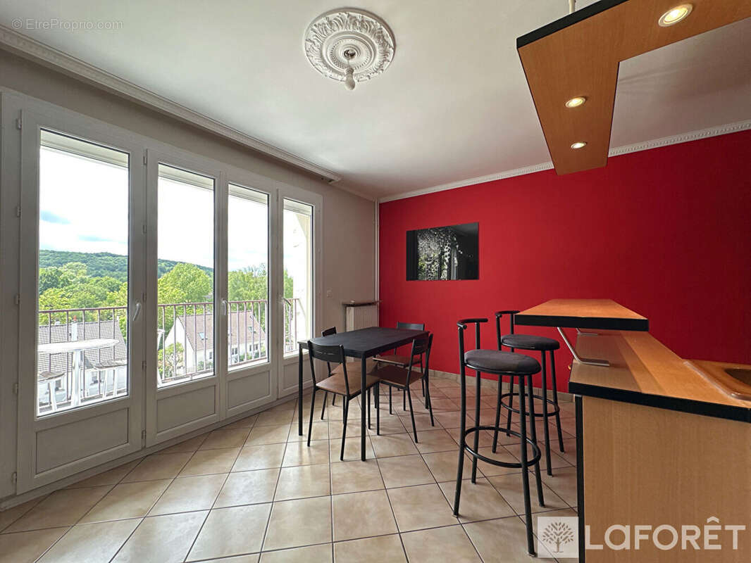 Appartement à CHEVREUSE