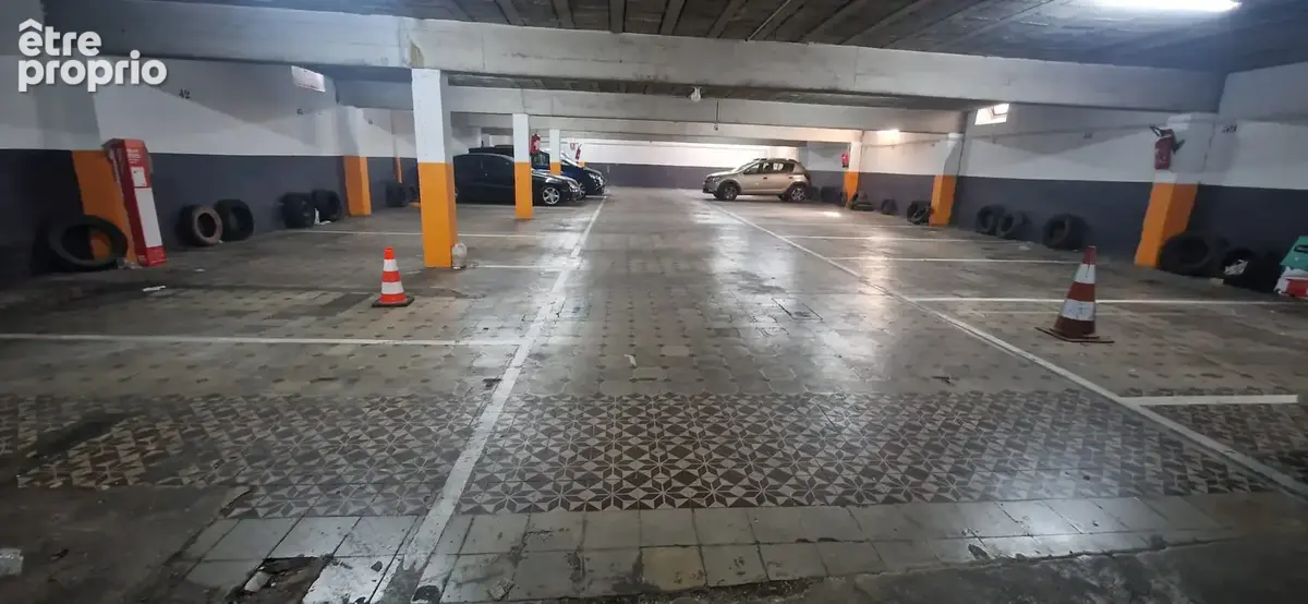 Fonds de commerce parking   emplacement exceptionnel - photo 7