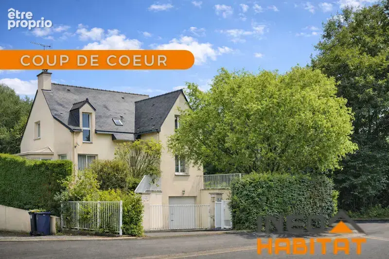 Maison à MONTREUIL-LE-GAST