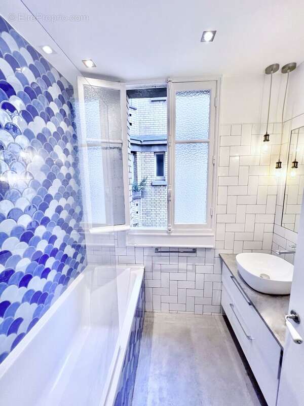 Photo 7 - Appartement à PARIS-17E