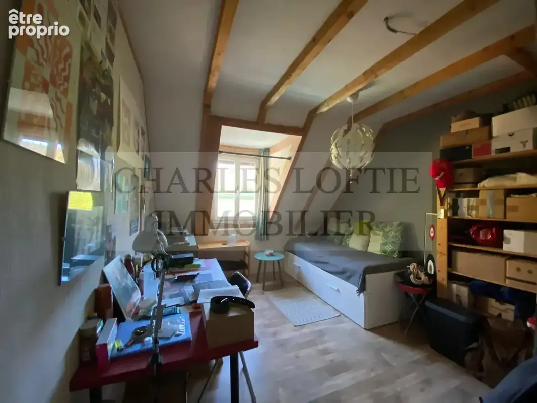 Superbe propriete en pierre comprenant 2 maisons d’habitation avec piscine sur un terrain de 1145 m². - photo 13