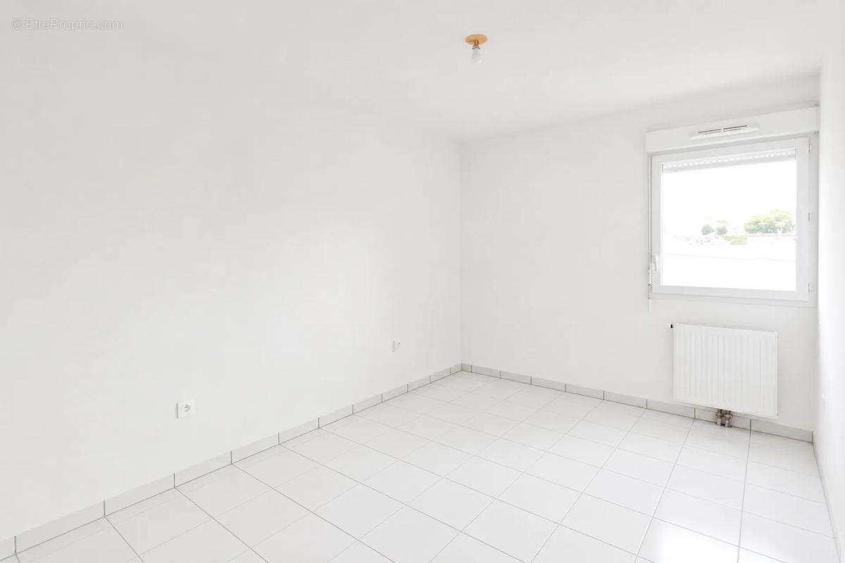 Appartement à AMILLY