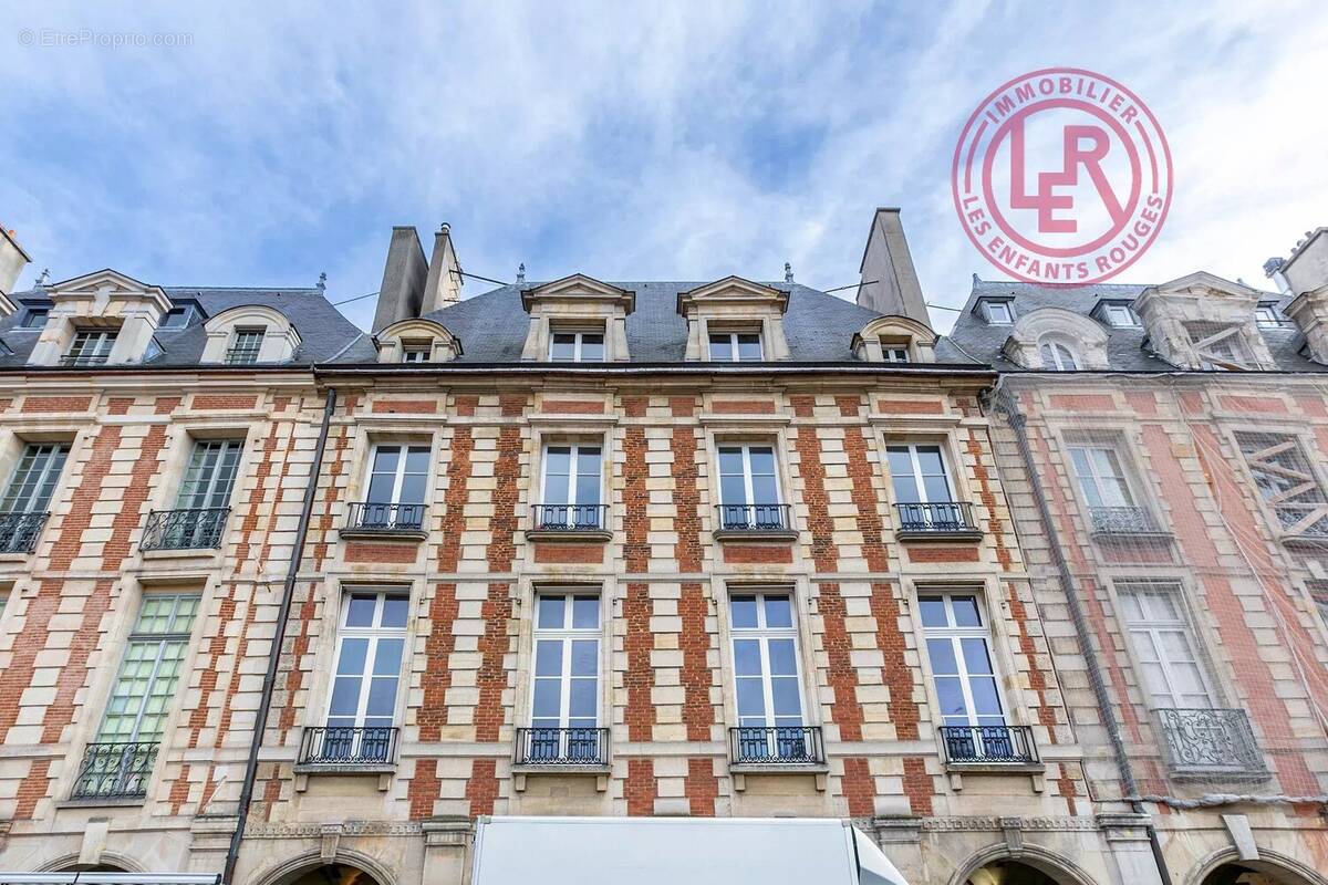 Appartement à PARIS-4E