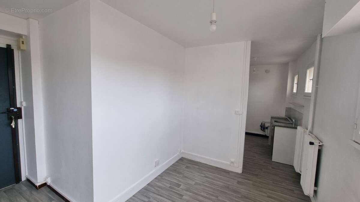 Appartement à SARTROUVILLE